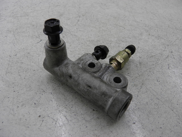 photo de BREMSVERTEILER SYM MAXSYM I 400 (2011 - 2016)