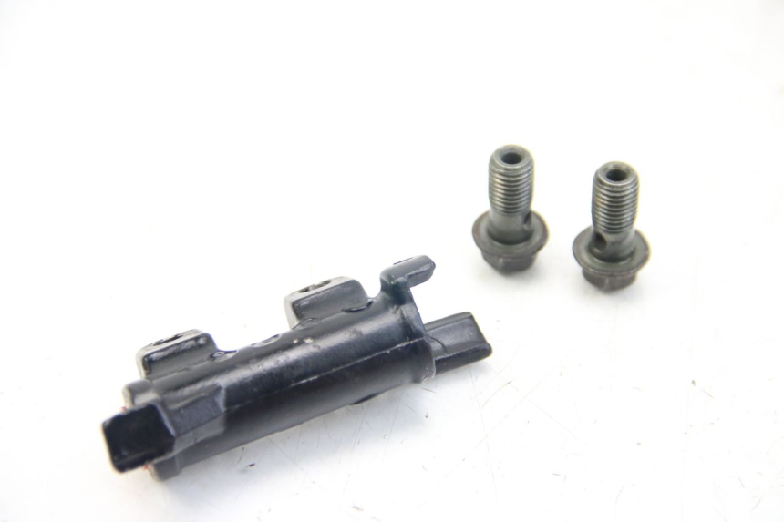 photo de BREMSSATTELVERTEILER YAMAHA FZS FAZER 600 (2001 - 2003)