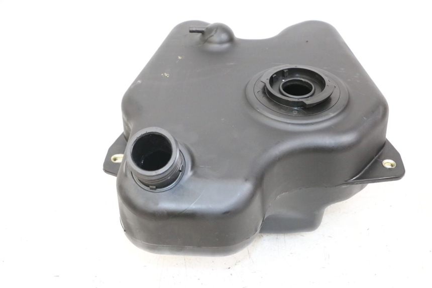 photo de KRAFTSTOFFTANK DAELIM A-FOUR 2T 50 (2005 - 2012)