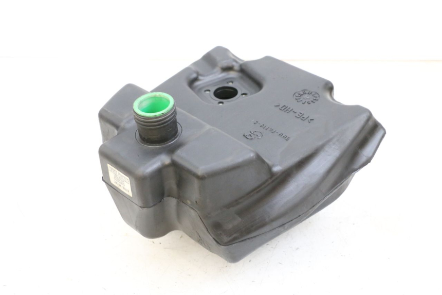 photo de KRAFTSTOFFTANK MBK BOOSTER SPIRIT 50 (2004 - 2017) - Details der Befestigungspunkte