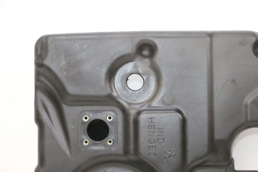 photo de KRAFTSTOFFTANK PEUGEOT DJANGO 4T 50 (2014 - 2019) - Oberflächenzustand und Material