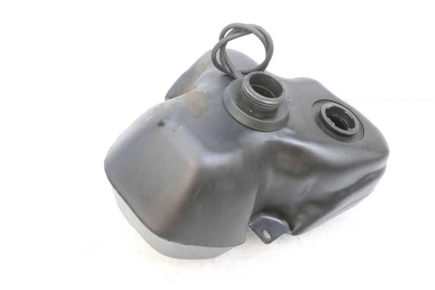 photo de KRAFTSTOFFTANK PEUGEOT ELYSEO 125 (1999 - 2004) - Zoom auf Gebrauchszustand