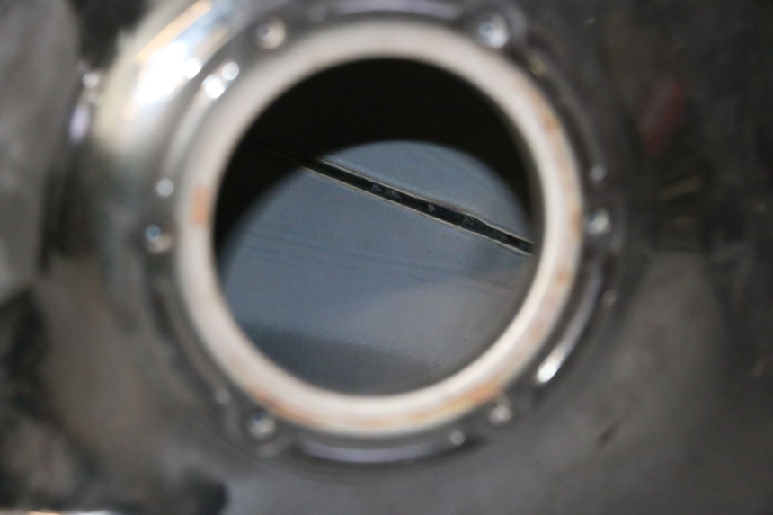 photo de KRAFTSTOFFTANK YAMAHA FZ6 FAZER S2 600 (2007 - 2011)