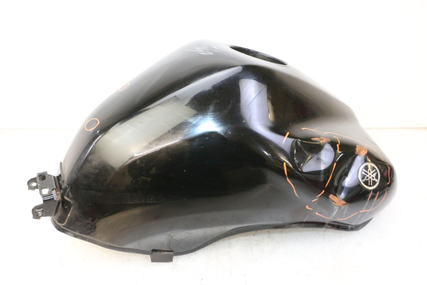 photo de KRAFTSTOFFTANK YAMAHA FZ6 FAZER S2 600 (2007 - 2011)