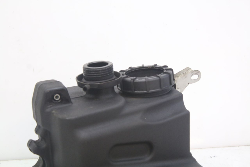 photo de KRAFTSTOFFTANK PEUGEOT GEOPOLIS RS 125 (2007 - 2009)