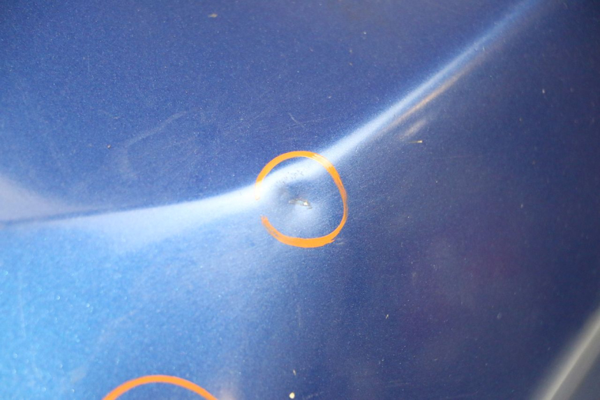 photo de KRAFTSTOFFTANK KAWASAKI GPX R WARBIRD 600 (1988 - 1993) - Zoom auf Komponenten