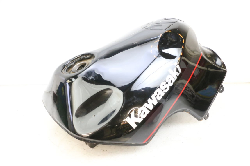 photo de KRAFTSTOFFTANK KAWASAKI GPZ RX 1000 (1986 - 1988) - Alternative Perspektive