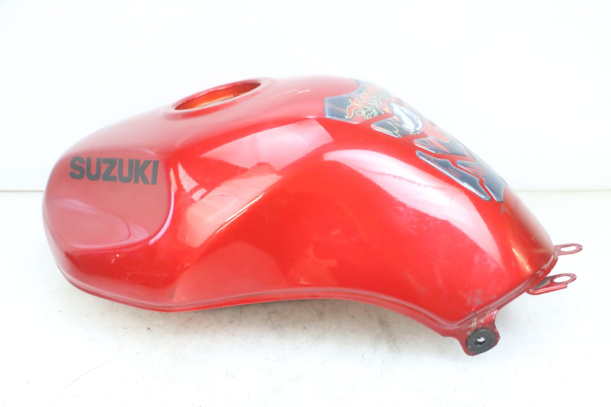 photo de KRAFTSTOFFTANK SUZUKI GSF N BANDIT 600 (1996 - 1999) - Details der Befestigungspunkte