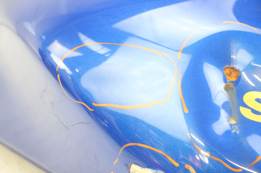 photo de KRAFTSTOFFTANK SUZUKI GSF S BANDIT 600 (2000 - 2004) - Alternativer Blickwinkel