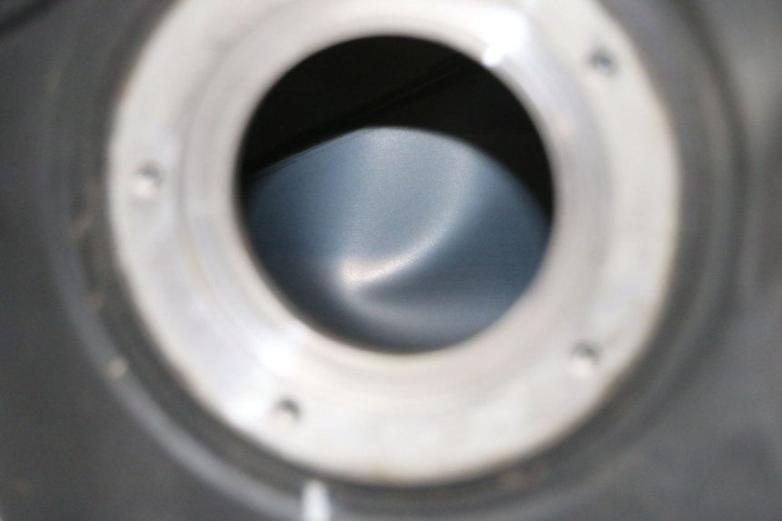 photo de KRAFTSTOFFTANK SUZUKI GSR 750 (2011 - 2017)