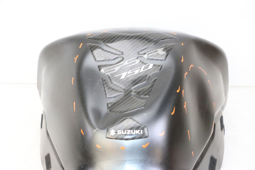 photo de KRAFTSTOFFTANK SUZUKI GSR 750 (2011 - 2017)