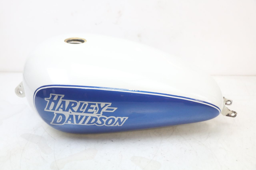 photo de KRAFTSTOFFTANK HARLEY DAVIDSON SPORTSTER XL CUSTOM 883 (1999 - 2006)