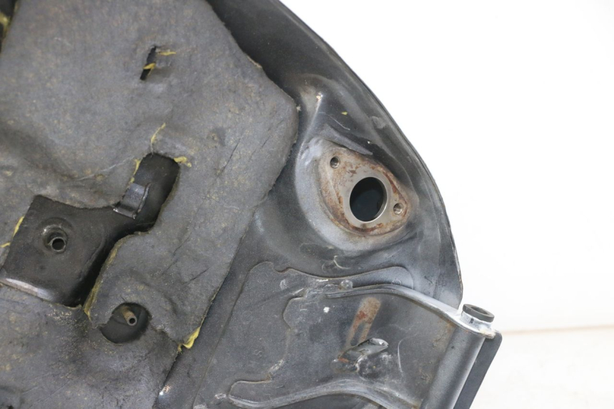 photo de KRAFTSTOFFTANK HONDA CBR F 1000 (1993 - 1996)