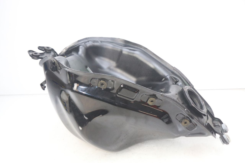 photo de KRAFTSTOFFTANK KAWASAKI Z 650 (2016 - 2019)