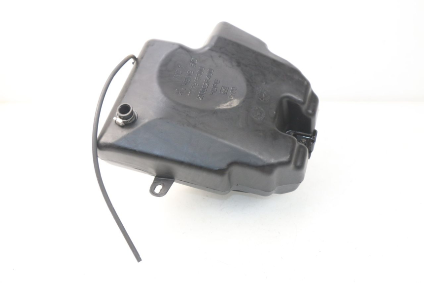 photo de KRAFTSTOFFTANK PEUGEOT KISBEE 2T 50 (2010 - 2017)
