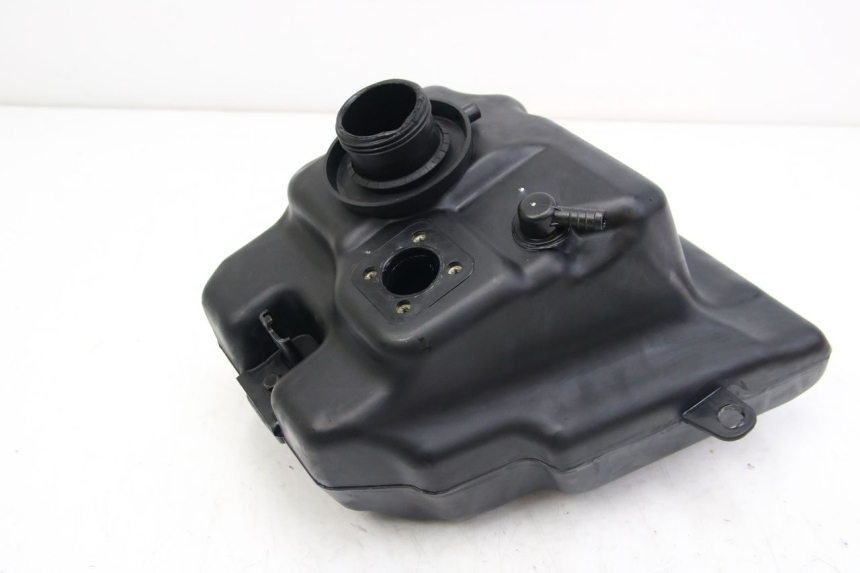 photo de KRAFTSTOFFTANK PEUGEOT KISBEE 2T 50 (2018 - 2022)
