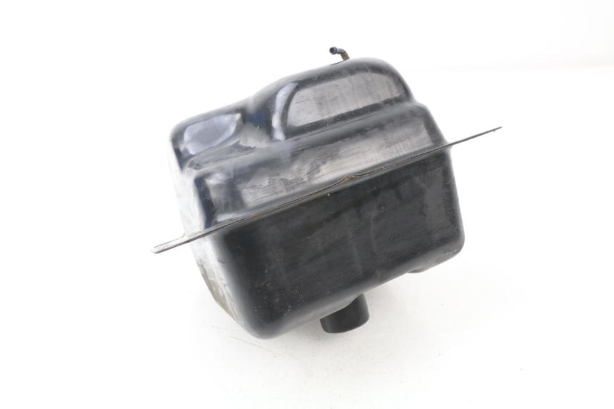 photo de KRAFTSTOFFTANK JM MOTORS MILANO 50 (2014 - 2019)