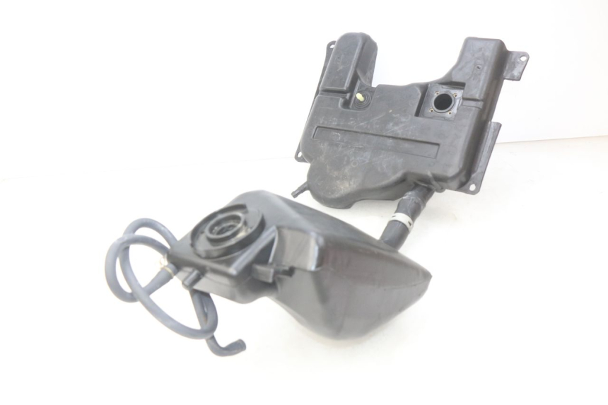 photo de KRAFTSTOFFTANK KYMCO PEOPLE 250 (2004 - 2008)