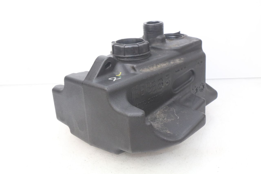 photo de KRAFTSTOFFTANK PEUGEOT GEOPOLIS 400 (2007 - 2013)