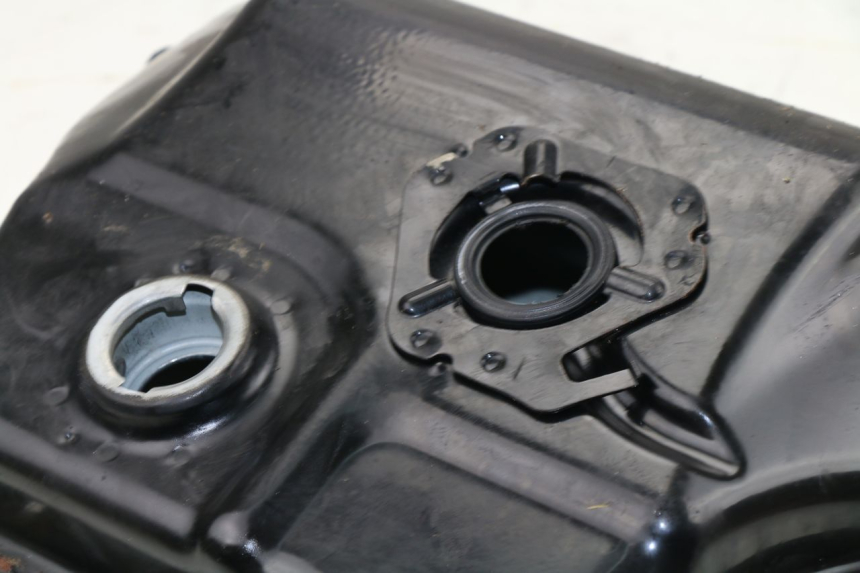 photo de KRAFTSTOFFTANK PEUGEOT TWEET 4T 50 (2010 - 2014)