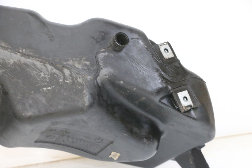 photo de KRAFTSTOFFTANK PIAGGIO VESPA GRANTURISMO 200 (2004 - 2005)