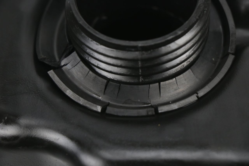 photo de KRAFTSTOFFTANK RAZZO XENON 4T 50 (2008 - 2012)