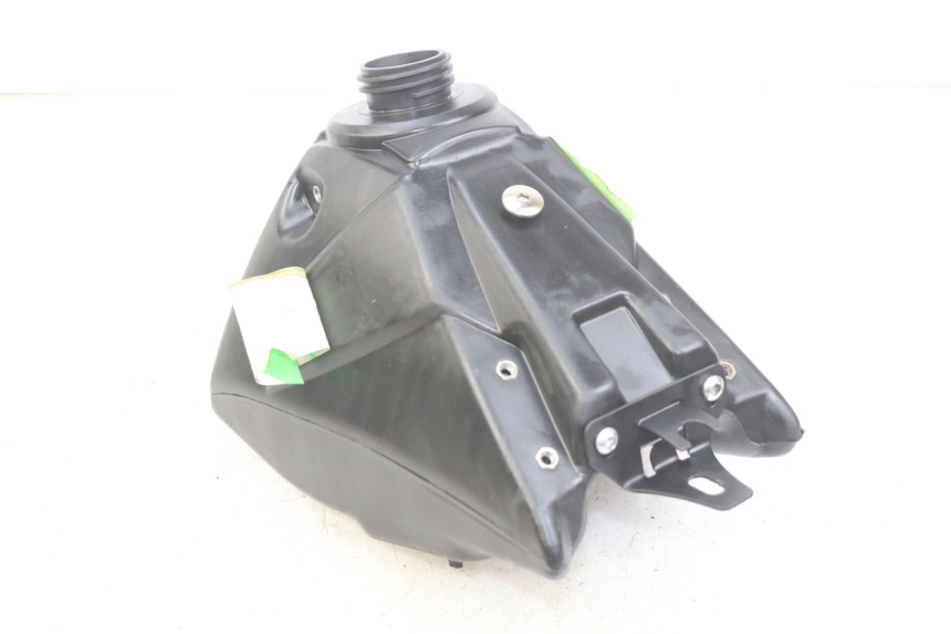 photo de KRAFTSTOFFTANK APOLLO RFZ 125