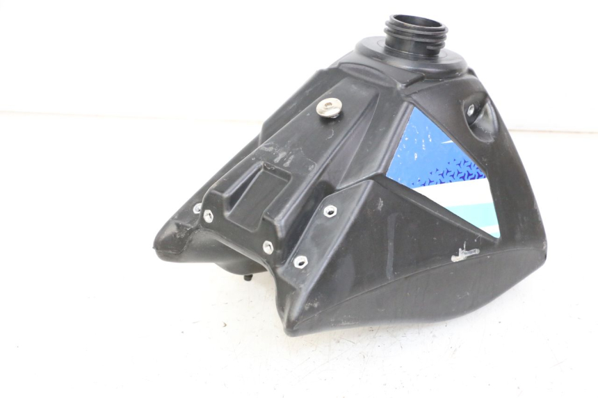 photo de KRAFTSTOFFTANK APOLLO RFZ 125