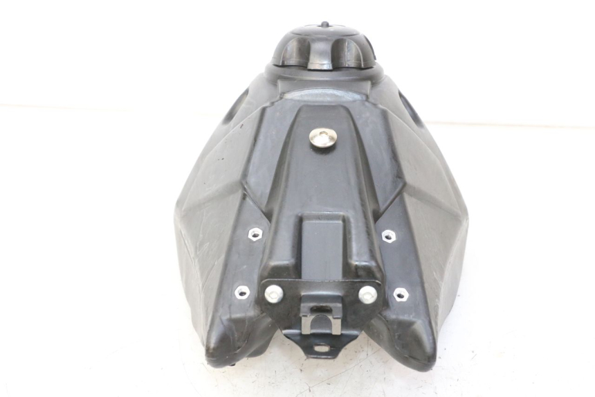 photo de KRAFTSTOFFTANK APOLLO RFZ 125