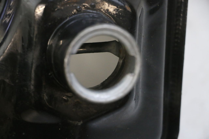 photo de KRAFTSTOFFTANK TNT MOTOR ROMA 10' 4T 50 (2019 - 2022) - Detailansicht des Bauteils