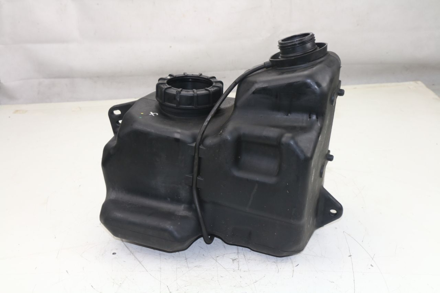 photo de KRAFTSTOFFTANK PEUGEOT SATELIS 125 (2013 - 2018)