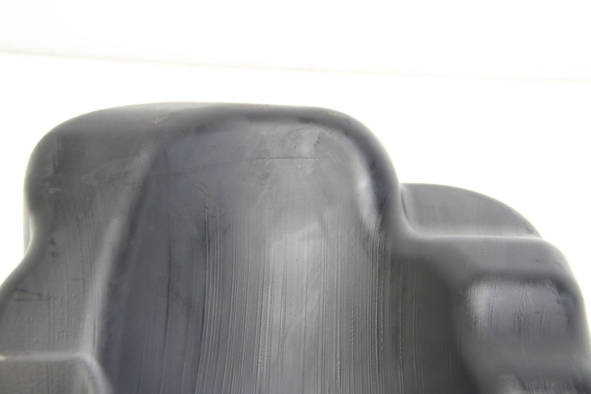 photo de KRAFTSTOFFTANK SUZUKI SIXTEEN 125 (2008 - 2010)