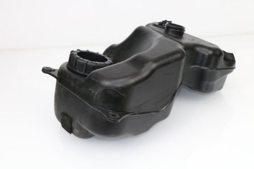photo de KRAFTSTOFFTANK SUZUKI SIXTEEN 125 (2008 - 2010)