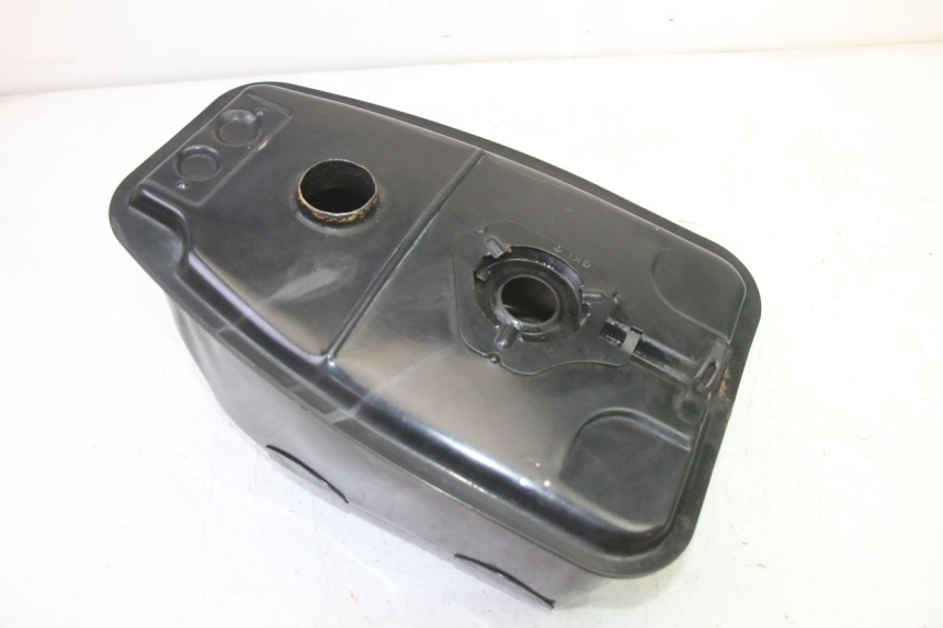 photo de KRAFTSTOFFTANK PEUGEOT SPEEDAKE 50 (1995 - 1997)