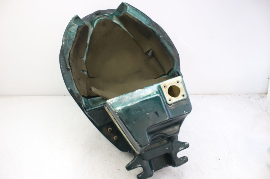 photo de KRAFTSTOFFTANK TRIUMPH SPRINT ST 955 (1999 - 2001)