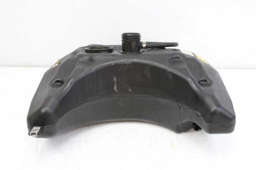 photo de KRAFTSTOFFTANK APRILIA SR R 2T LC 50 (2018 - 2021)