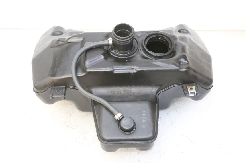 photo de KRAFTSTOFFTANK APRILIA SR R 2T LC 50 (2018 - 2021)