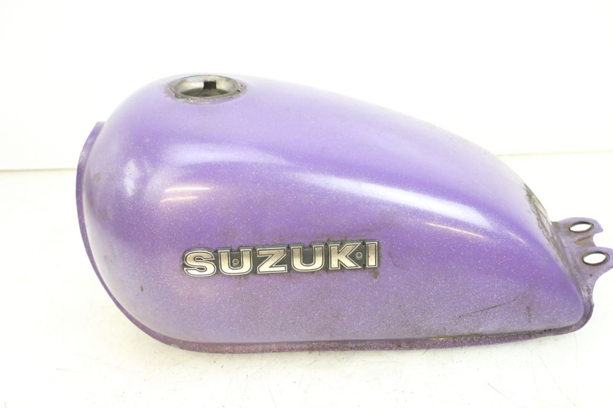 photo de KRAFTSTOFFTANK SUZUKI GN 125 (1997 - 2000)