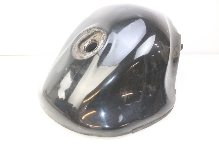 photo de KRAFTSTOFFTANK SUZUKI GSX-F GSX  F 1100 (1988 - 1994)