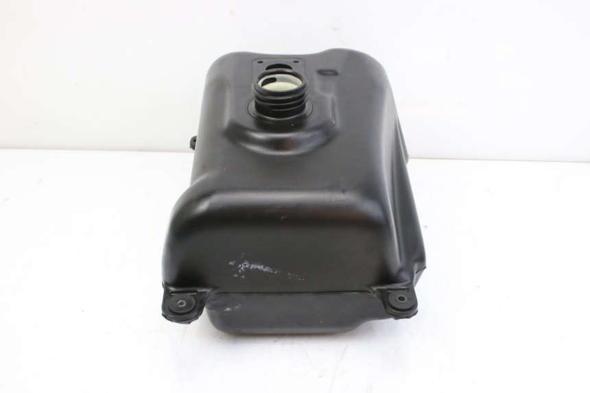 photo de KRAFTSTOFFTANK SUZUKI UH BURGMAN 125 (2002 - 2006)