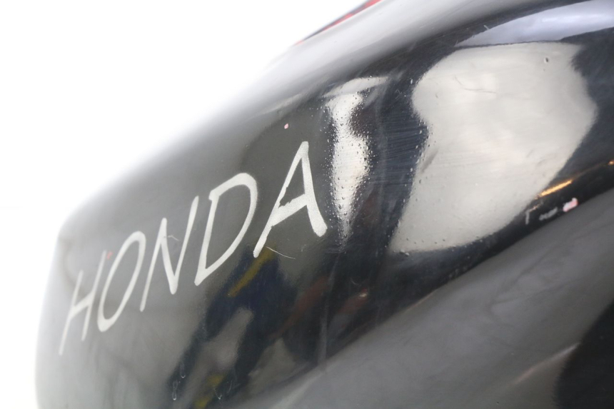 photo de KRAFTSTOFFTANK HONDA VFR FI RC46 800 (1998 - 2001) - Charakteristische Merkmale