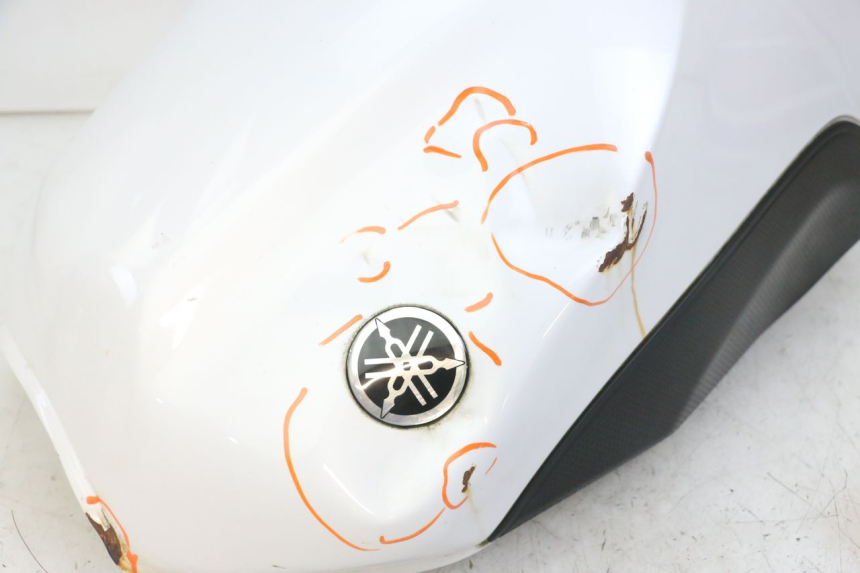photo de KRAFTSTOFFTANK YAMAHA XJ6 ABS 600 (2008 - 2016)