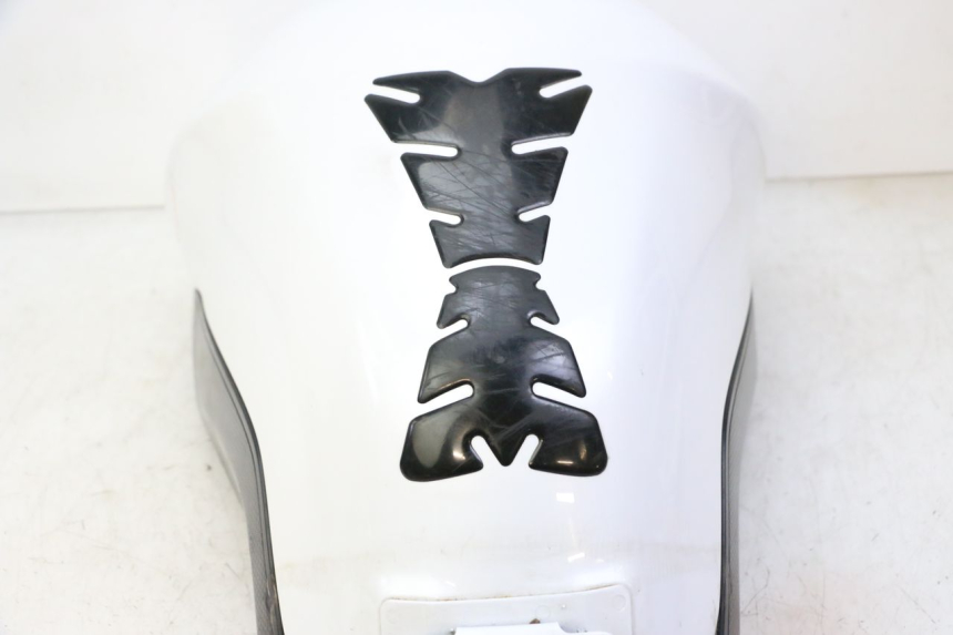 photo de KRAFTSTOFFTANK YAMAHA XJ6 ABS 600 (2008 - 2016)