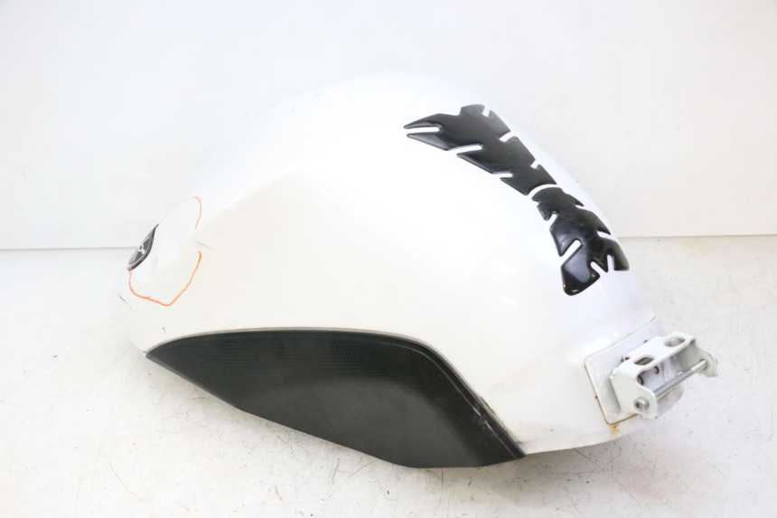 photo de KRAFTSTOFFTANK YAMAHA XJ6 ABS 600 (2008 - 2016)