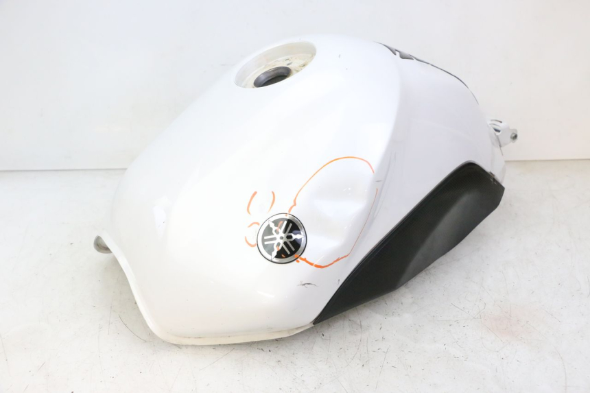 photo de KRAFTSTOFFTANK YAMAHA XJ6 ABS 600 (2008 - 2016)