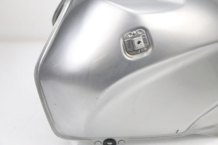 photo de KRAFTSTOFFTANK HONDA XLV VARADERO 125 (2000 - 2006)