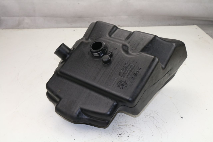 photo de KRAFTSTOFFTANK YAMAHA YP MAJESTY 125 (2007 - 2010)