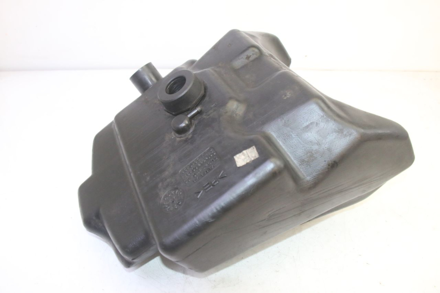 photo de KRAFTSTOFFTANK YAMAHA YP MAJESTY 125 (2002 - 2006) - Alternative Perspektive
