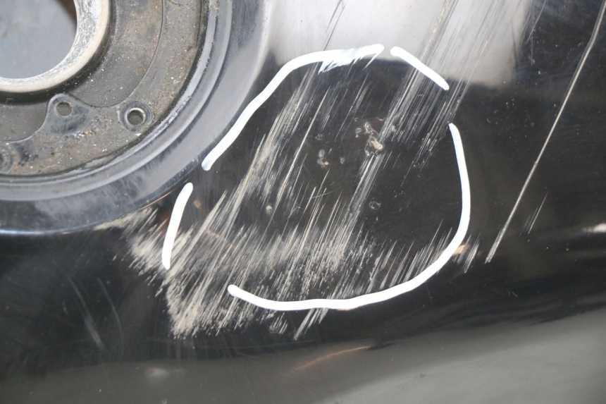 photo de KRAFTSTOFFTANK KAWASAKI ZZR 600 (1995 - 2004)
