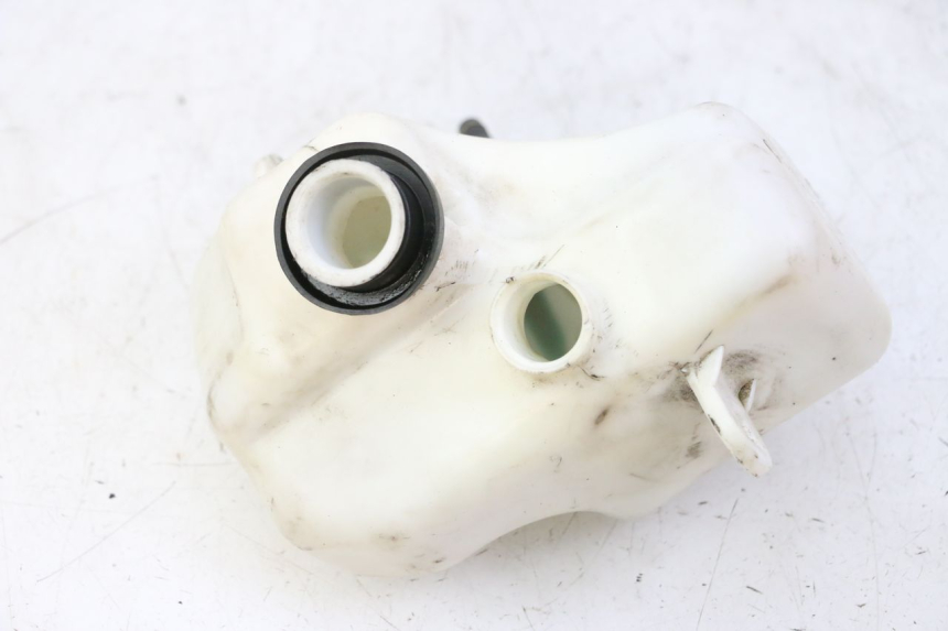 photo de ÖLTANK KYMCO AGILITY NAKED RENOUVO 2T 50 (2011 - 2018)